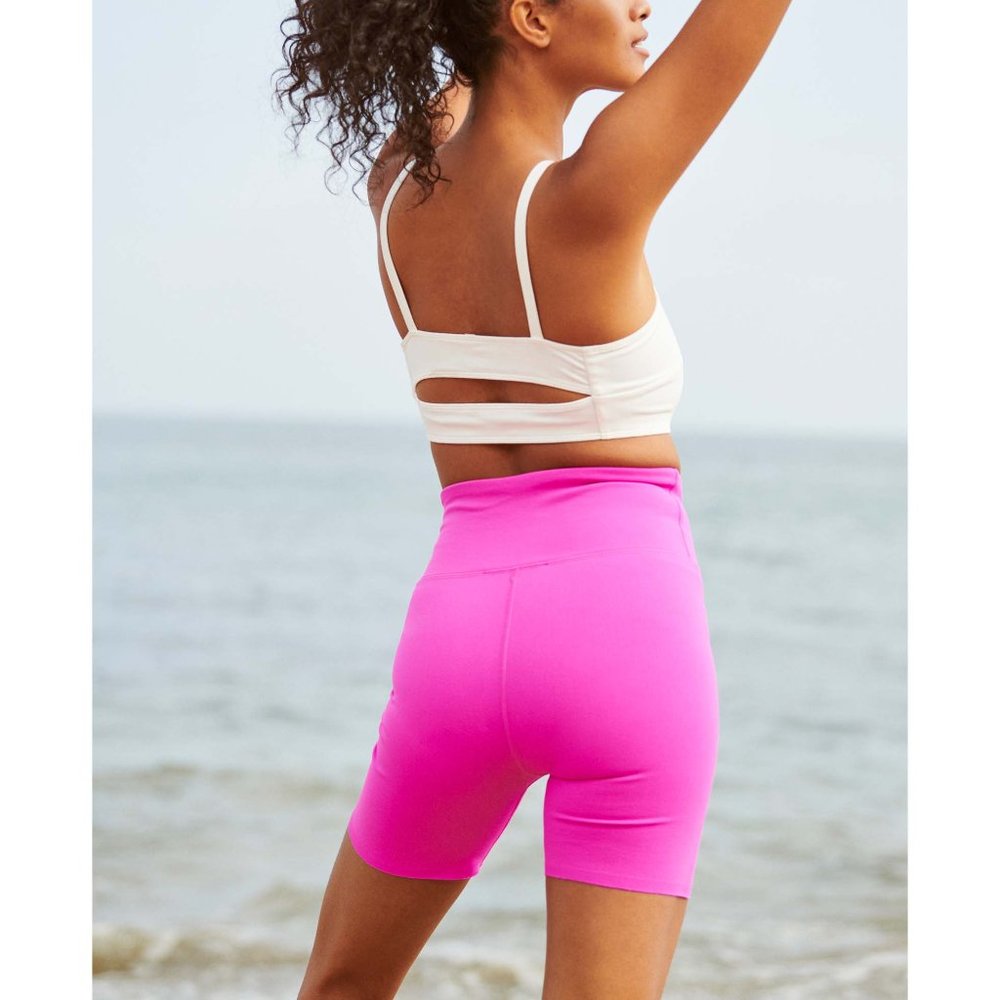šLAST CHANCEš NWT FP Movment Blaze It Short / Living Magenta - Picture 3 of 6